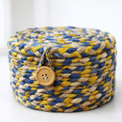 Handcrafted jute box with lid multicoloured