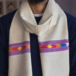handwoven off white muffler with multicolour design