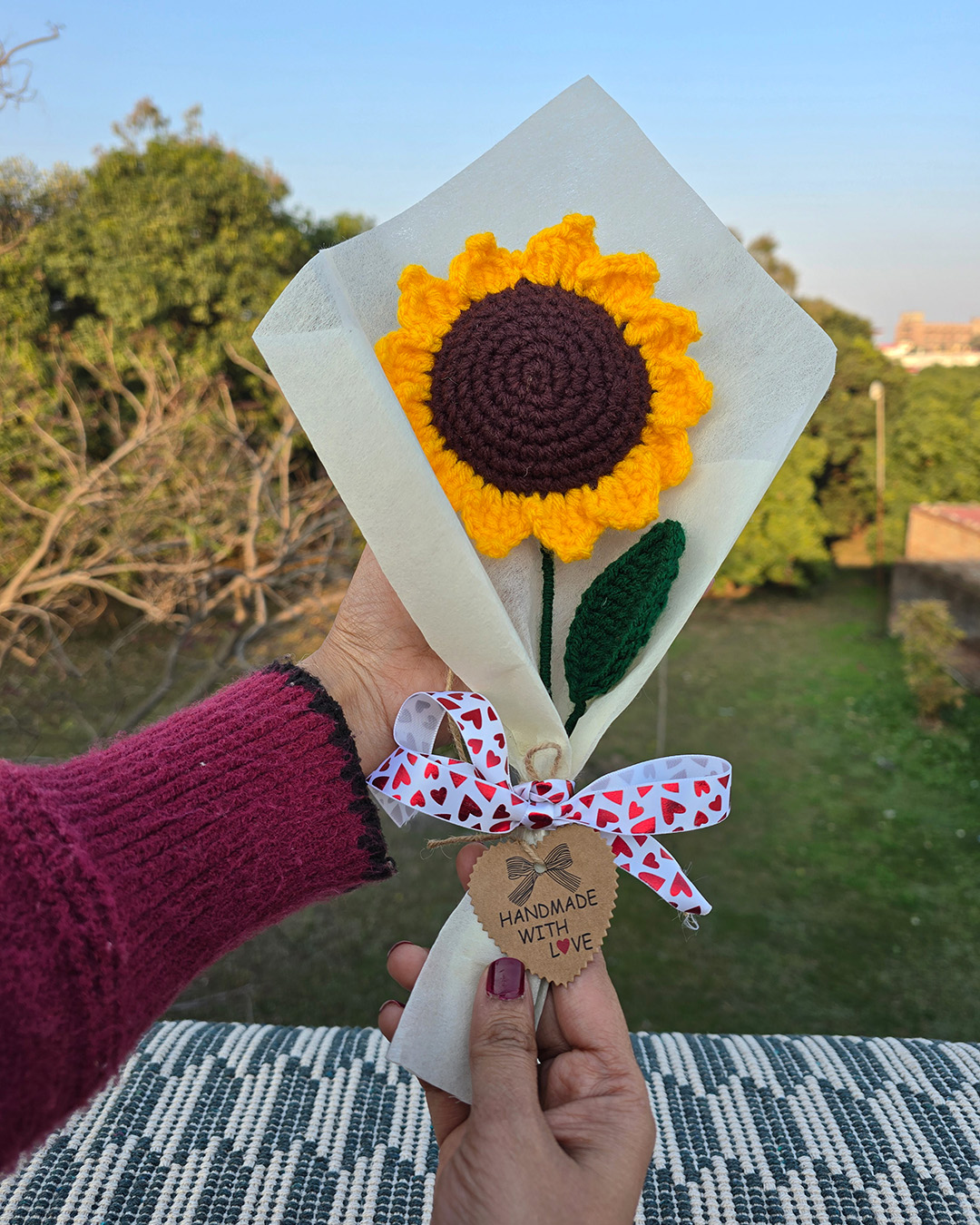 Single Crochet Sunflower with leaf Single Crochet Sunflower with leaf